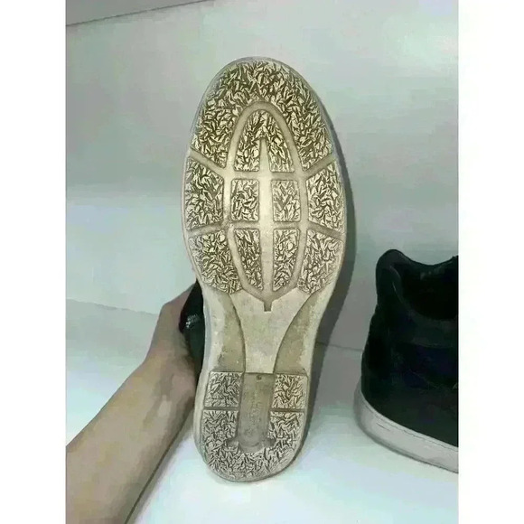 Salvatore Ferragamo Men's Black Leather High-Top Sneakers - Picture 6 of 6